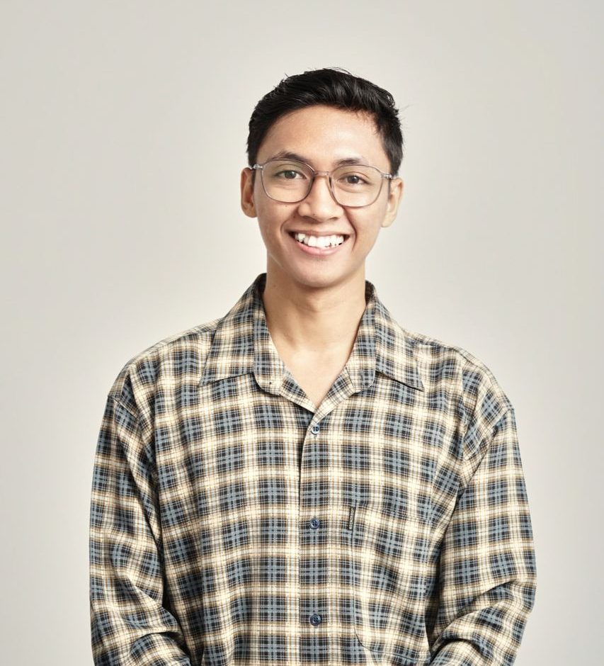 {"ARInfo":{"IsUseAR":false},"Version":"1.0.0","MakeupInfo":{"IsUseMakeup":false},"FaceliftInfo":{"IsChangeEyeLift":false,"IsChangeFacelift":false,"IsChangePostureLift":false,"IsChangeNose":false,"IsChangeFaceChin":false,"IsChangeMouth":false,"IsChangeThinFace":false},"BeautyInfo":{"SwitchMedicatedAcne":false,"IsAIBeauty":false,"IsBrightEyes":false,"IsSharpen":false,"IsOldBeauty":false,"IsReduceBlackEyes":false},"HandlerInfo":{"AppName":2},"FilterInfo":{"IsUseFilter":false}}